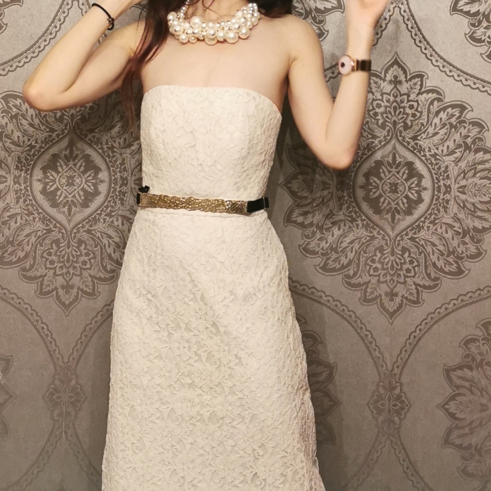 Decorative Pearl necklace